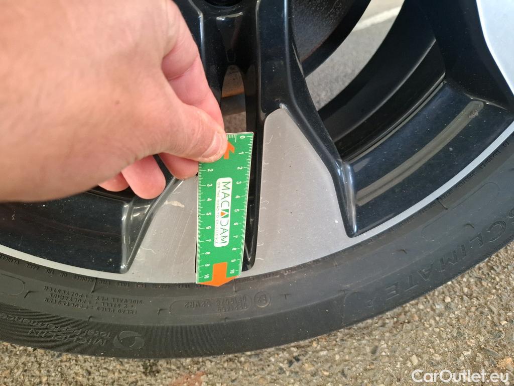  Opel   Grandland X Grandland X Elegance Business 1.5 130CV BVA8 E6d #15