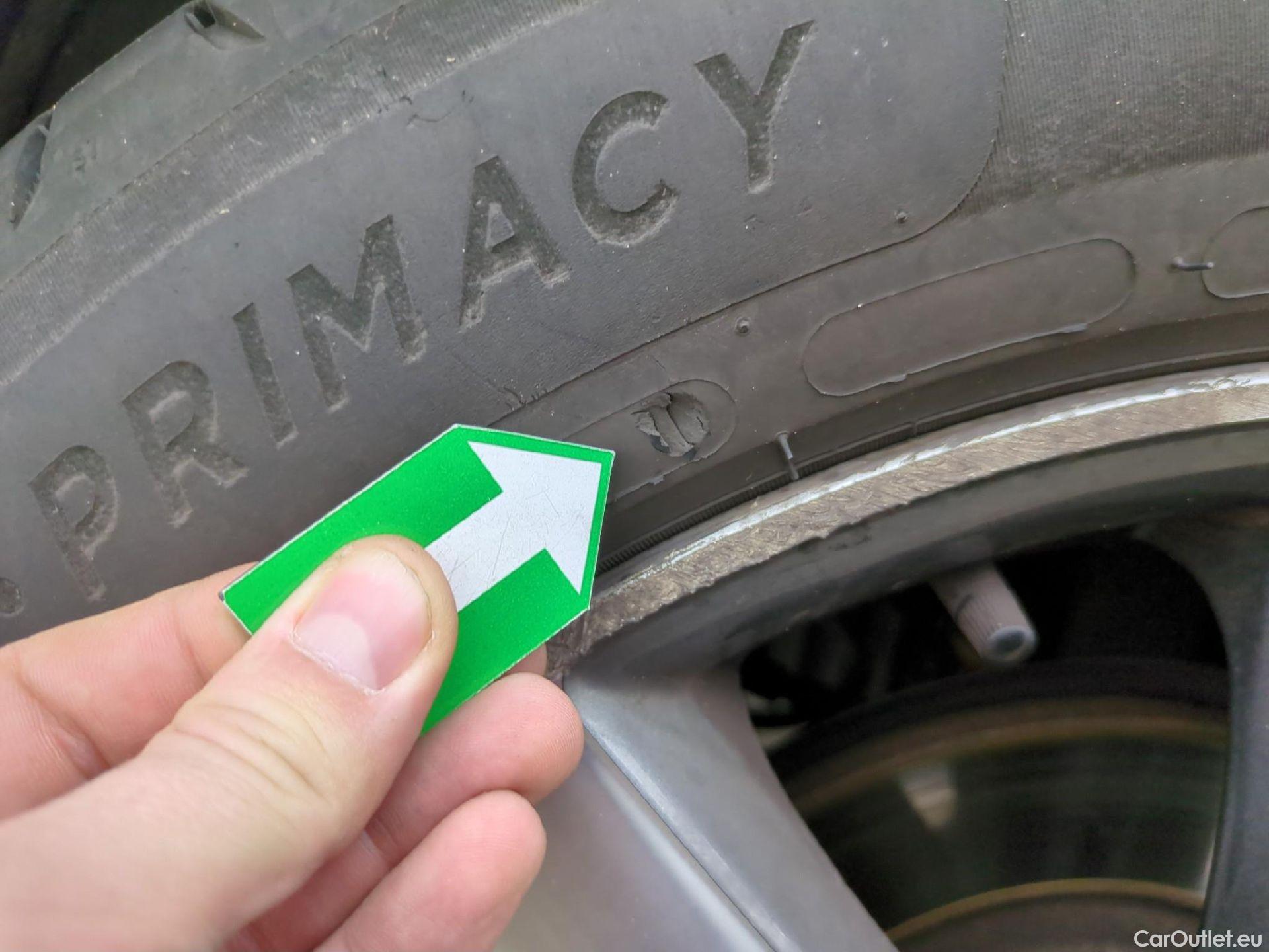  Peugeot  3008  II Allure 1.5 HDi 130CV BVA8 E6d #29