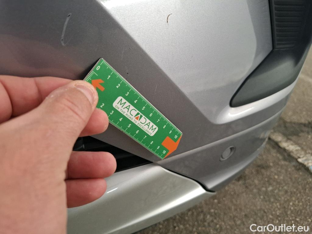  Opel   Grandland X Grandland X Elegance Business 1.5 130CV BVA8 E6d #35