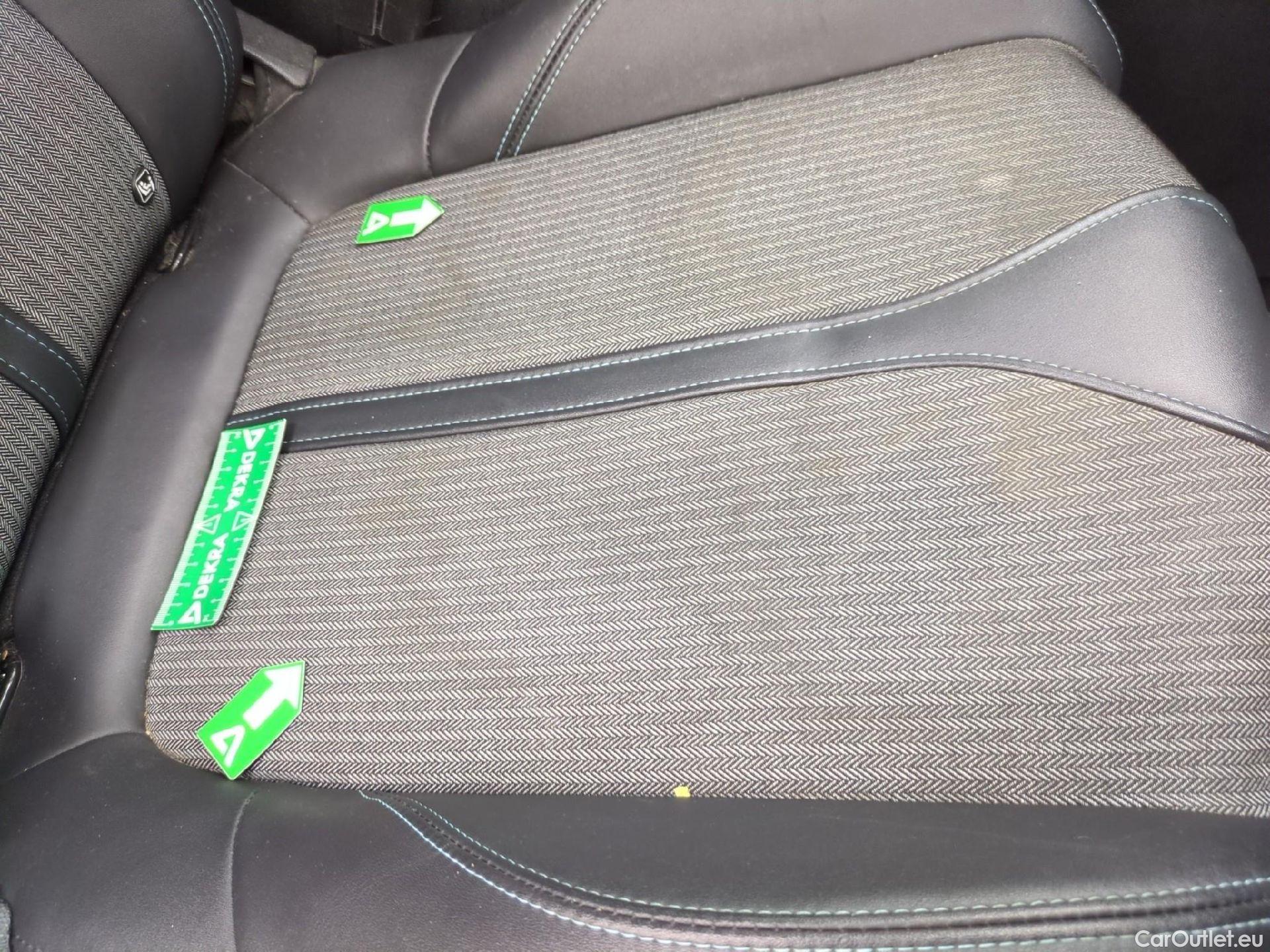  Peugeot  3008  II Allure 1.5 HDi 130CV BVA8 E6d #5