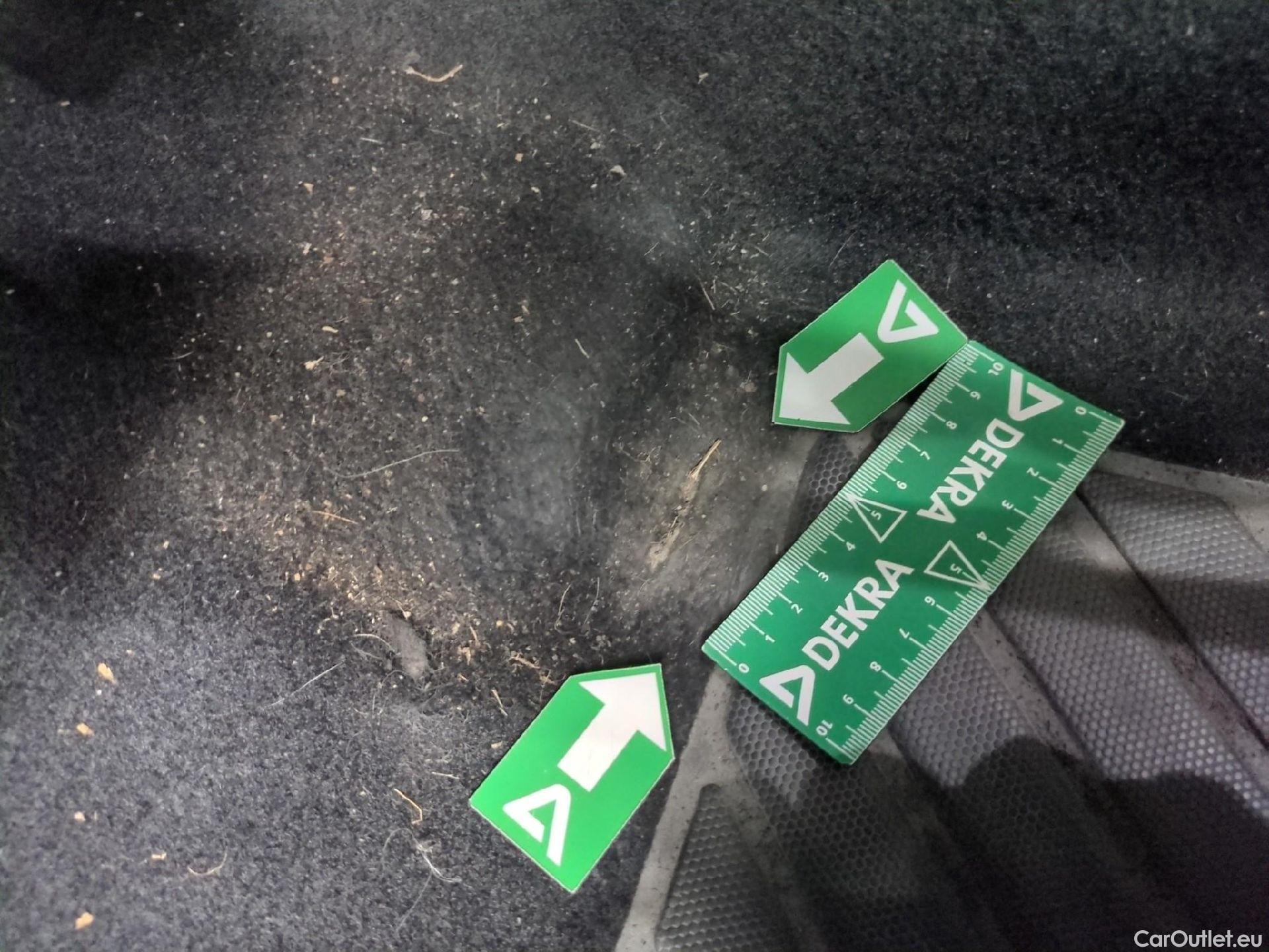  Peugeot  3008  II Allure 1.5 HDi 130CV BVA8 E6d #4