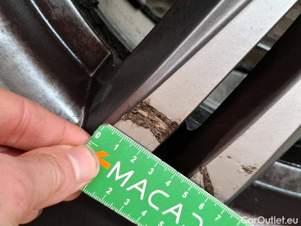  Mercedes  G-Klasee MERCEDES-BENZ GLC / 2019 / 5P / SUV GLC 200 d Business Line #13