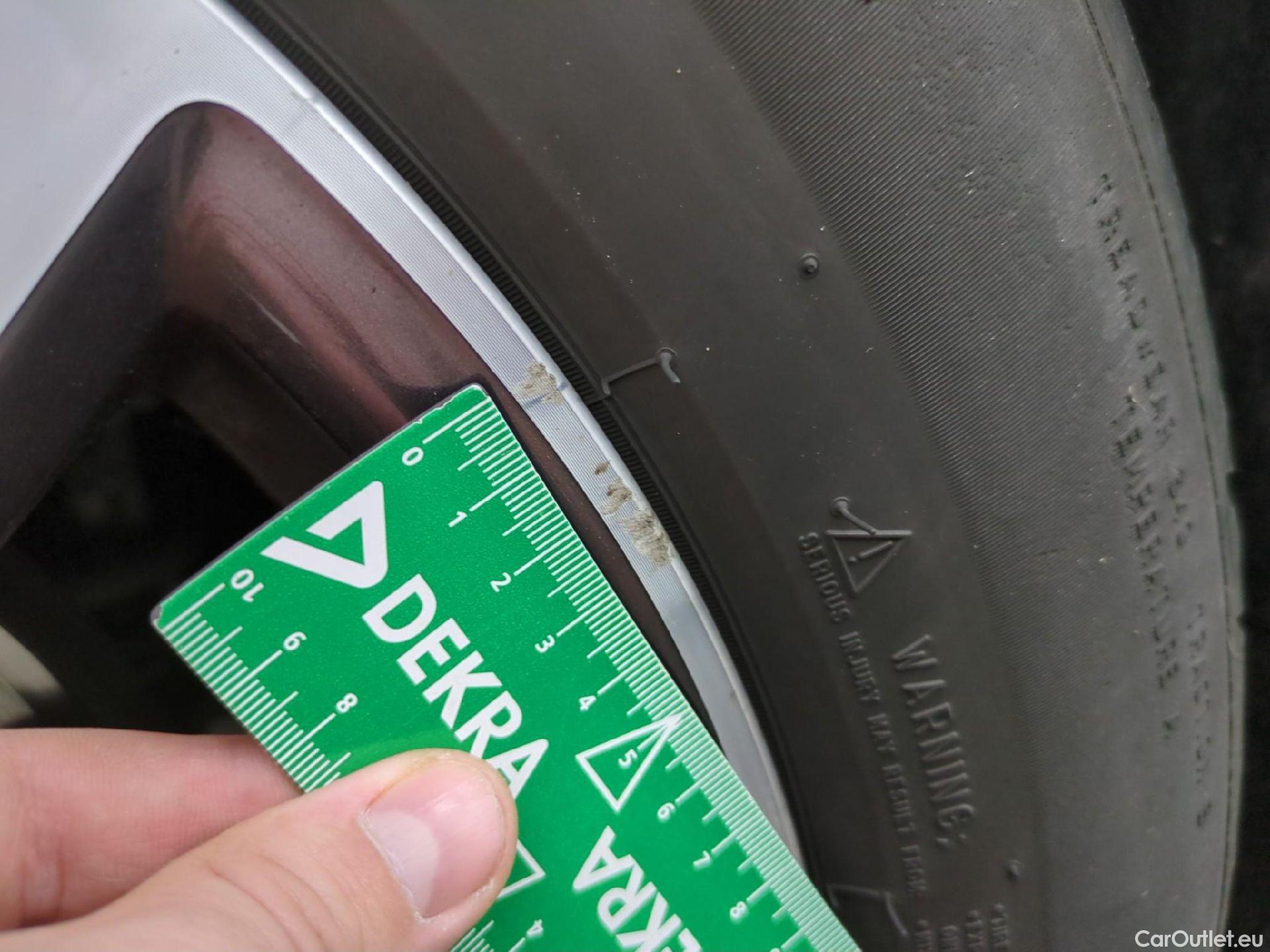  Peugeot  3008  II Allure 1.5 HDi 130CV BVA8 E6d #22