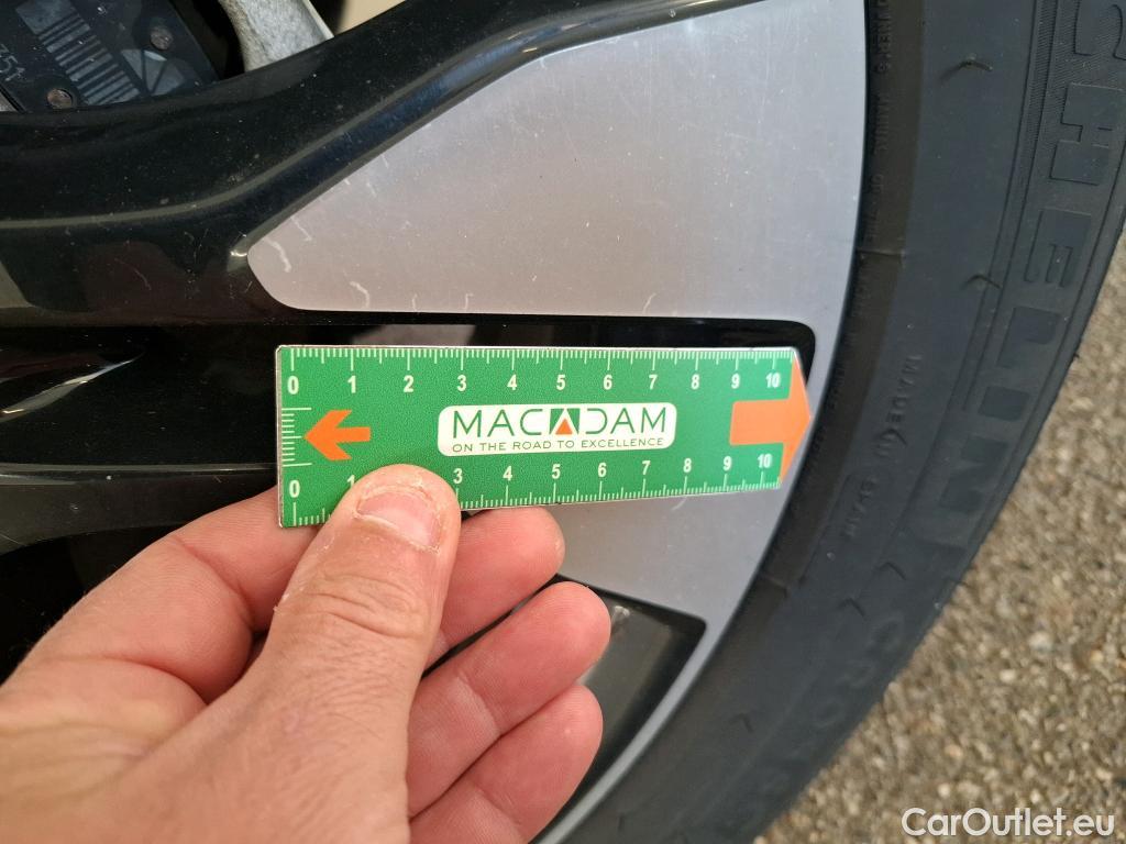  Opel   Grandland X Grandland X Elegance Business 1.5 130CV BVA8 E6d #13