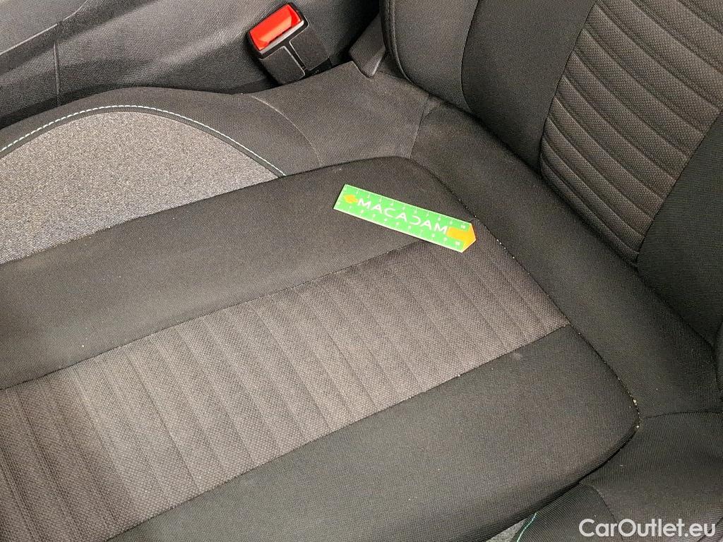  Peugeot  3008  II Style 1.5 HDi 130CV BVA8 E6d #11