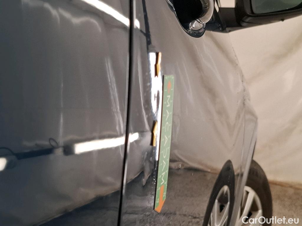  Peugeot  3008  II Active Pack 1.2 PureTech 130CV BVA8 E6d #10