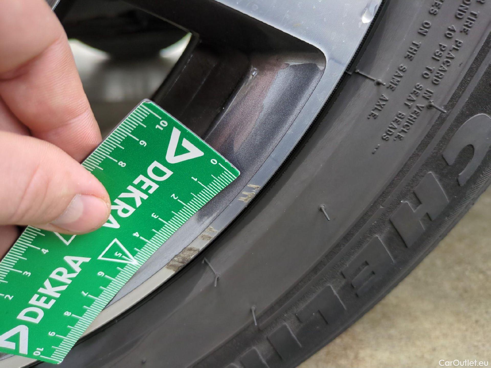  Peugeot  3008  II Allure 1.5 HDi 130CV BVA8 E6d #21