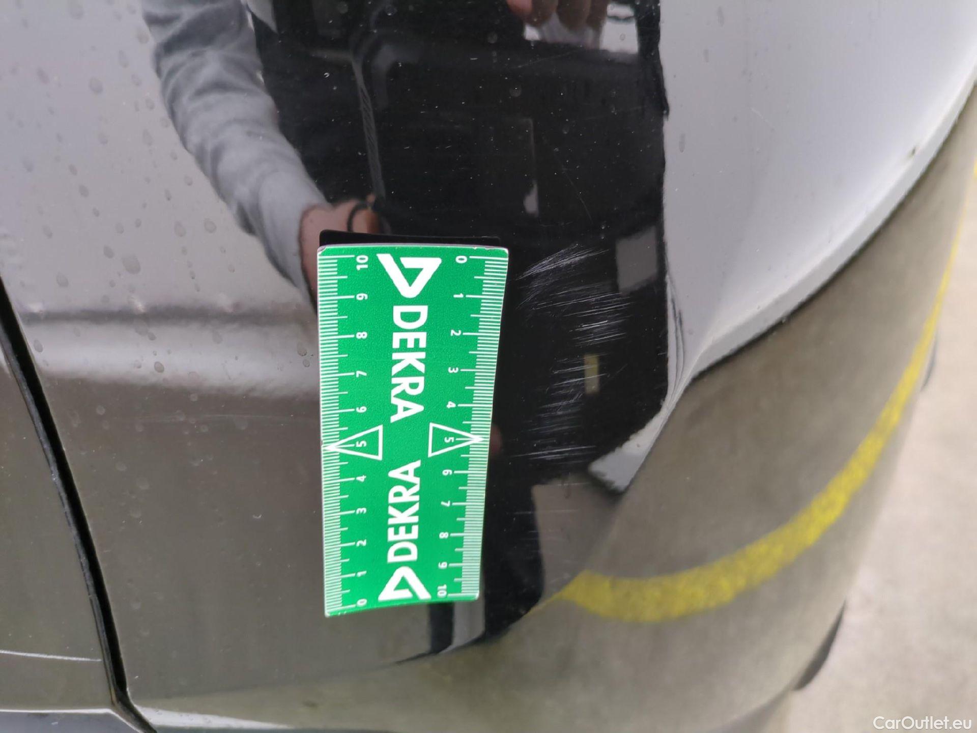  Peugeot  3008  II Allure 1.5 HDi 130CV BVA8 E6d #73