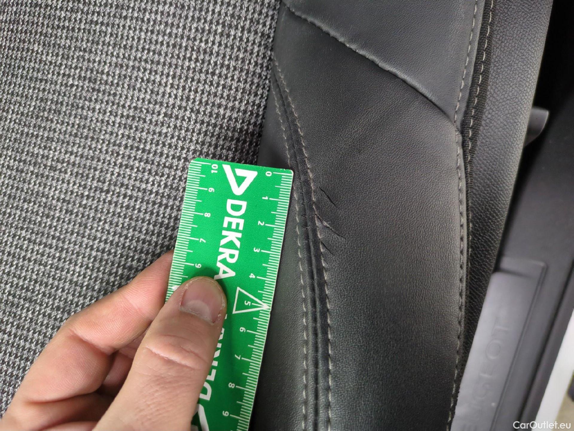  Peugeot  3008  Allure Business 1.2 PureTech 130CV BVA8 E6dT #4