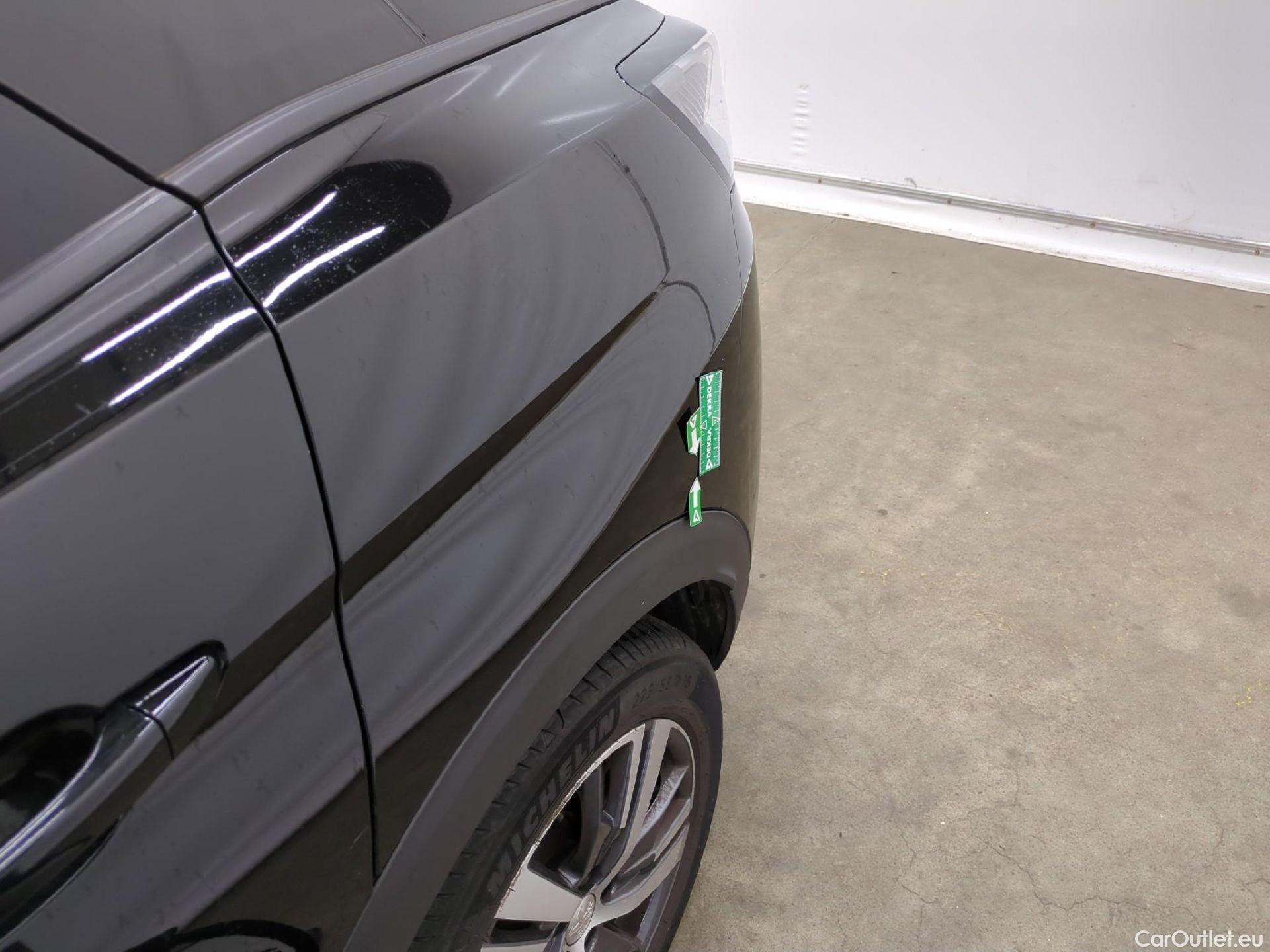  Peugeot  3008  II Allure 1.5 HDi 130CV BVA8 E6d #68