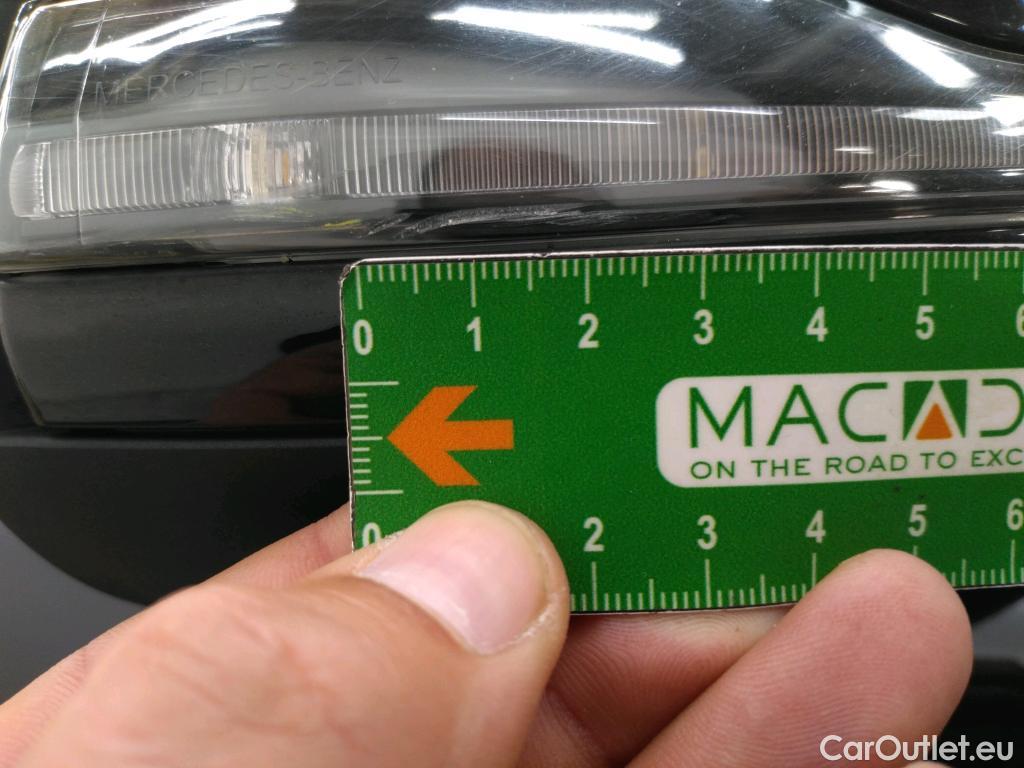  Mercedes  G-Klasee MERCEDES-BENZ GLC / 2019 / 5P / SUV GLC 300 de AMG Line 4Matic #27