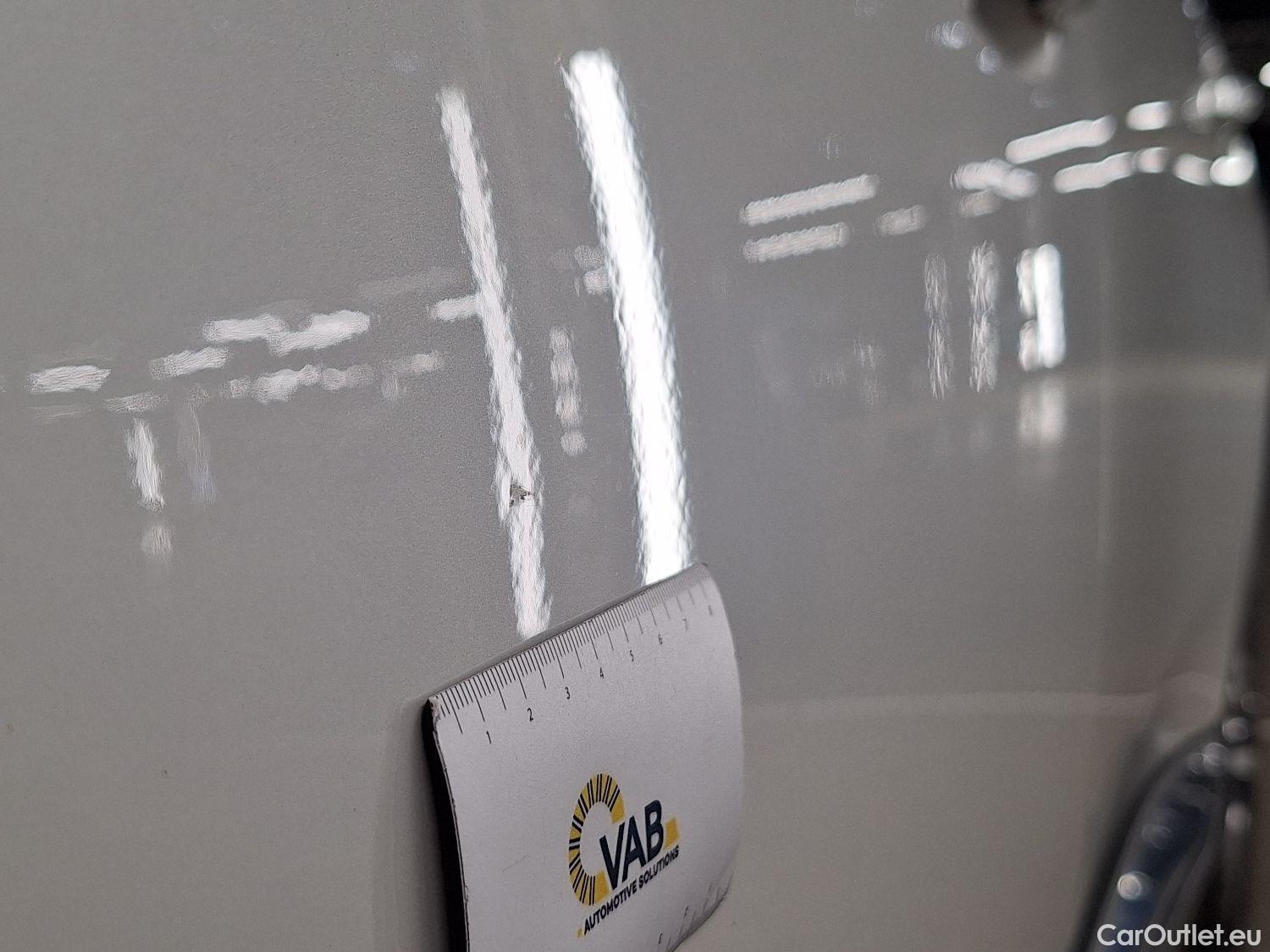  Peugeot  5008 Peugeot,  '16, Peugeot  1.5 BlueHDi 96kW S&S EAT8 GT Line 5d #43