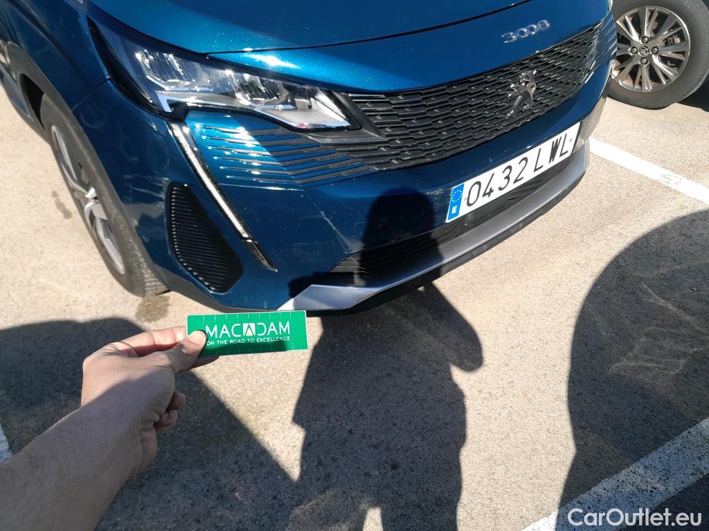  Peugeot  3008 PEUGEOT  / 2020 / 5P / todoterreno 1.5 BlueHDi 96kW (130CV) S&S Allure #40