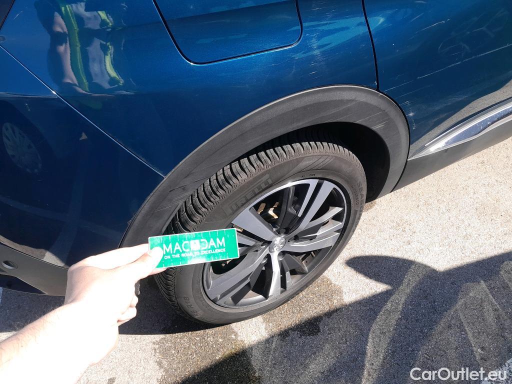  Peugeot  3008 PEUGEOT  / 2020 / 5P / todoterreno 1.5 BlueHDi 96kW (130CV) S&S Allure #49