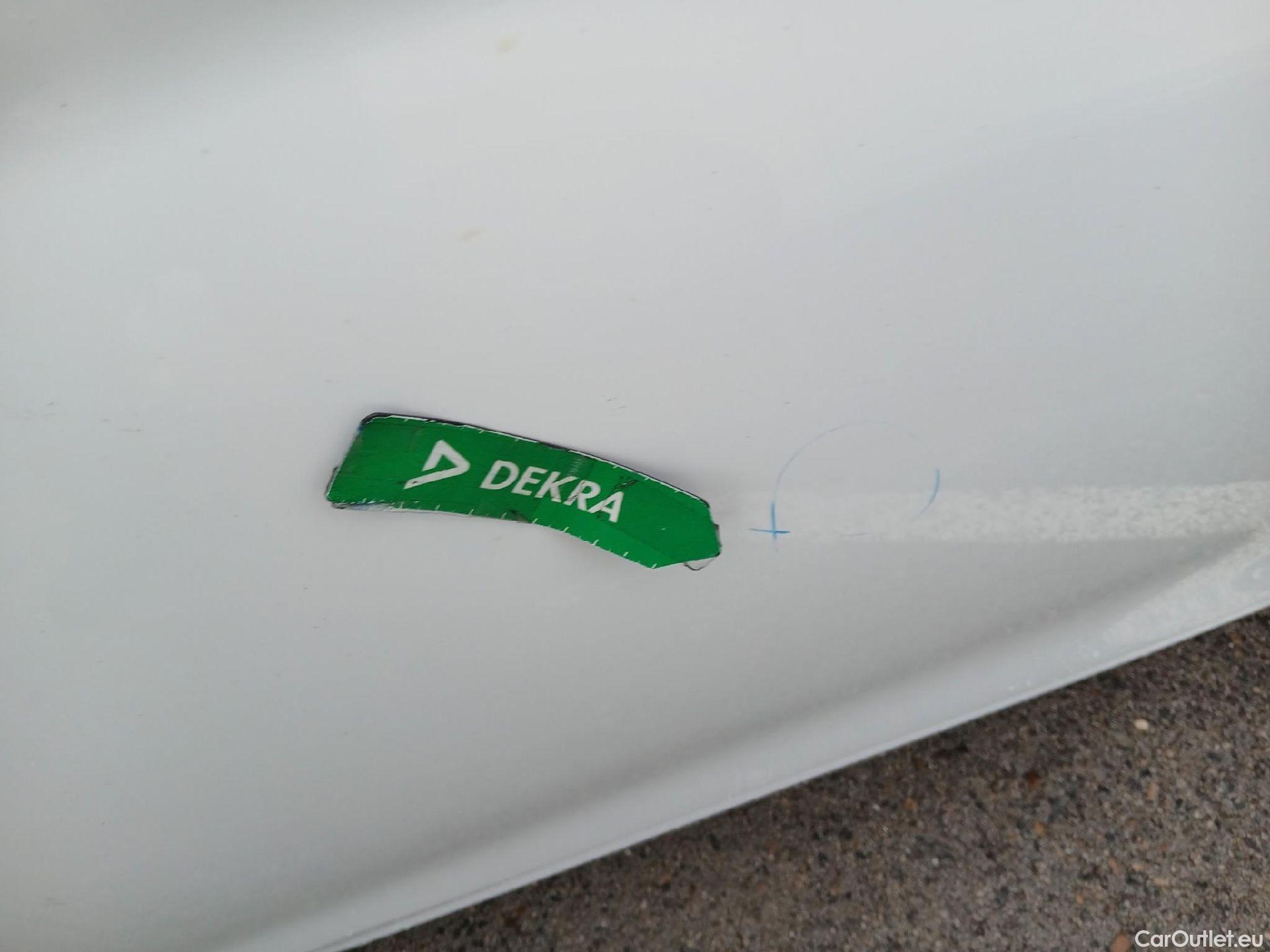  Opel  Corsa OPEL  1.2T XHL 74kW (100CV) Elegance #9