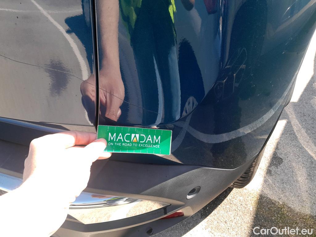  Peugeot  3008 PEUGEOT  / 2020 / 5P / todoterreno 1.5 BlueHDi 96kW (130CV) S&S Allure #46