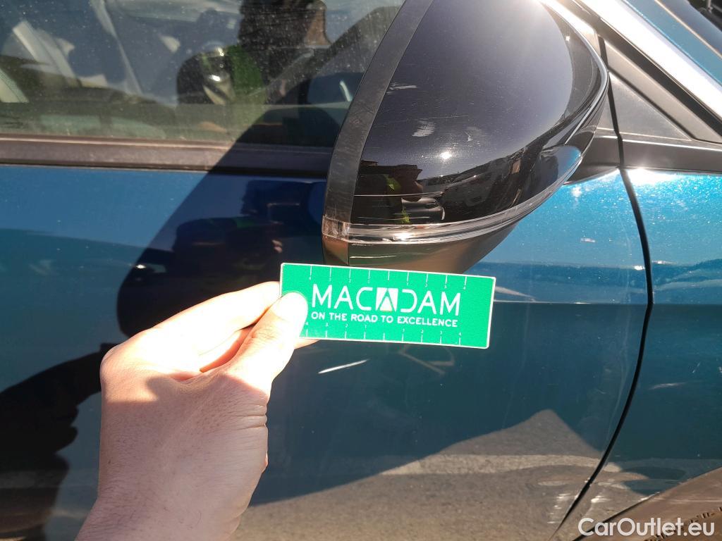  Peugeot  3008 PEUGEOT  / 2020 / 5P / todoterreno 1.5 BlueHDi 96kW (130CV) S&S Allure #48