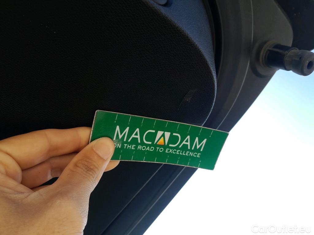  Peugeot  3008 PEUGEOT  / 2020 / 5P / todoterreno 1.5 BlueHDi 96kW (130CV) S&S Allure #39