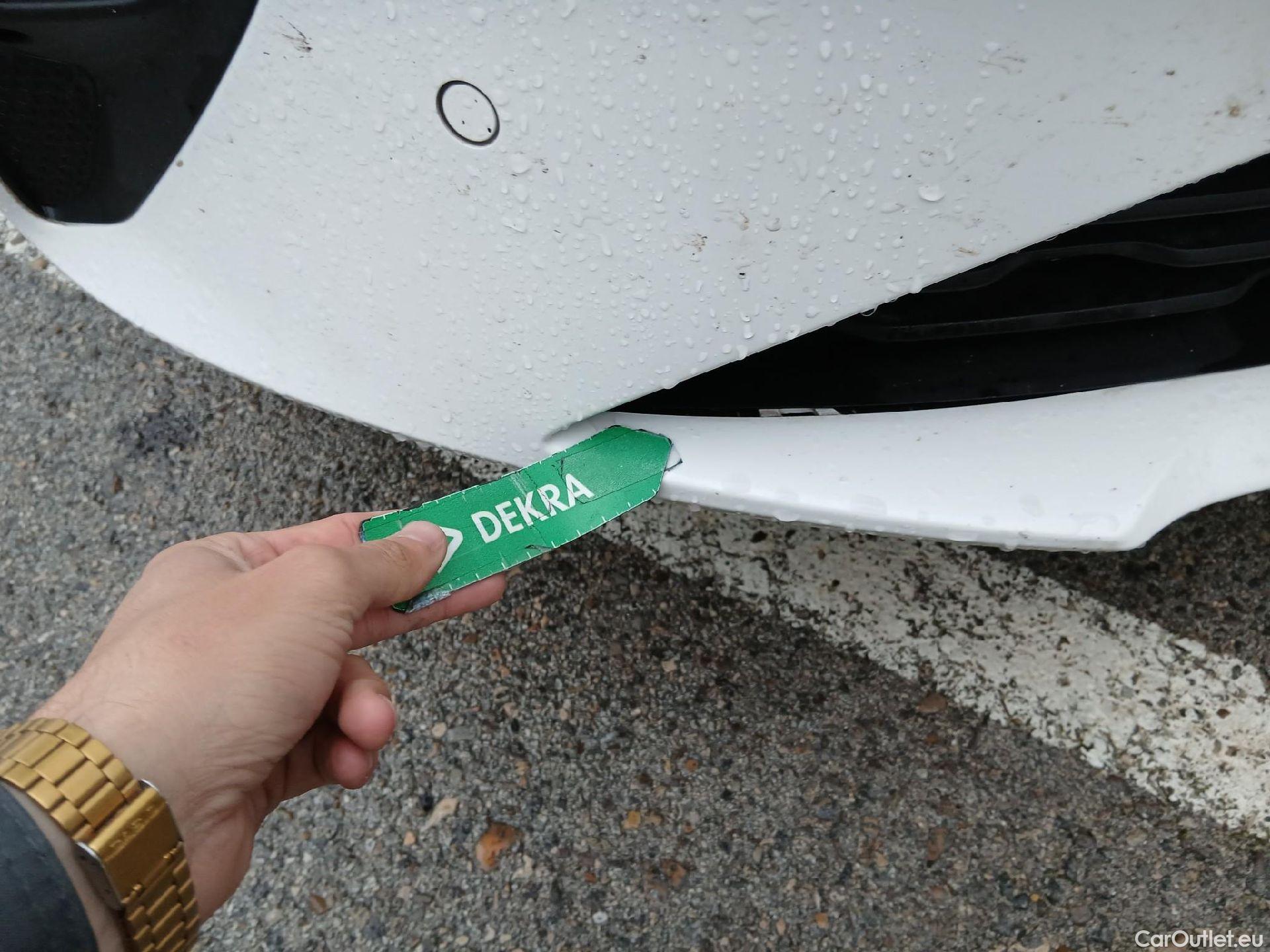  Opel  Corsa OPEL  1.2T XHL 74kW (100CV) Elegance #2