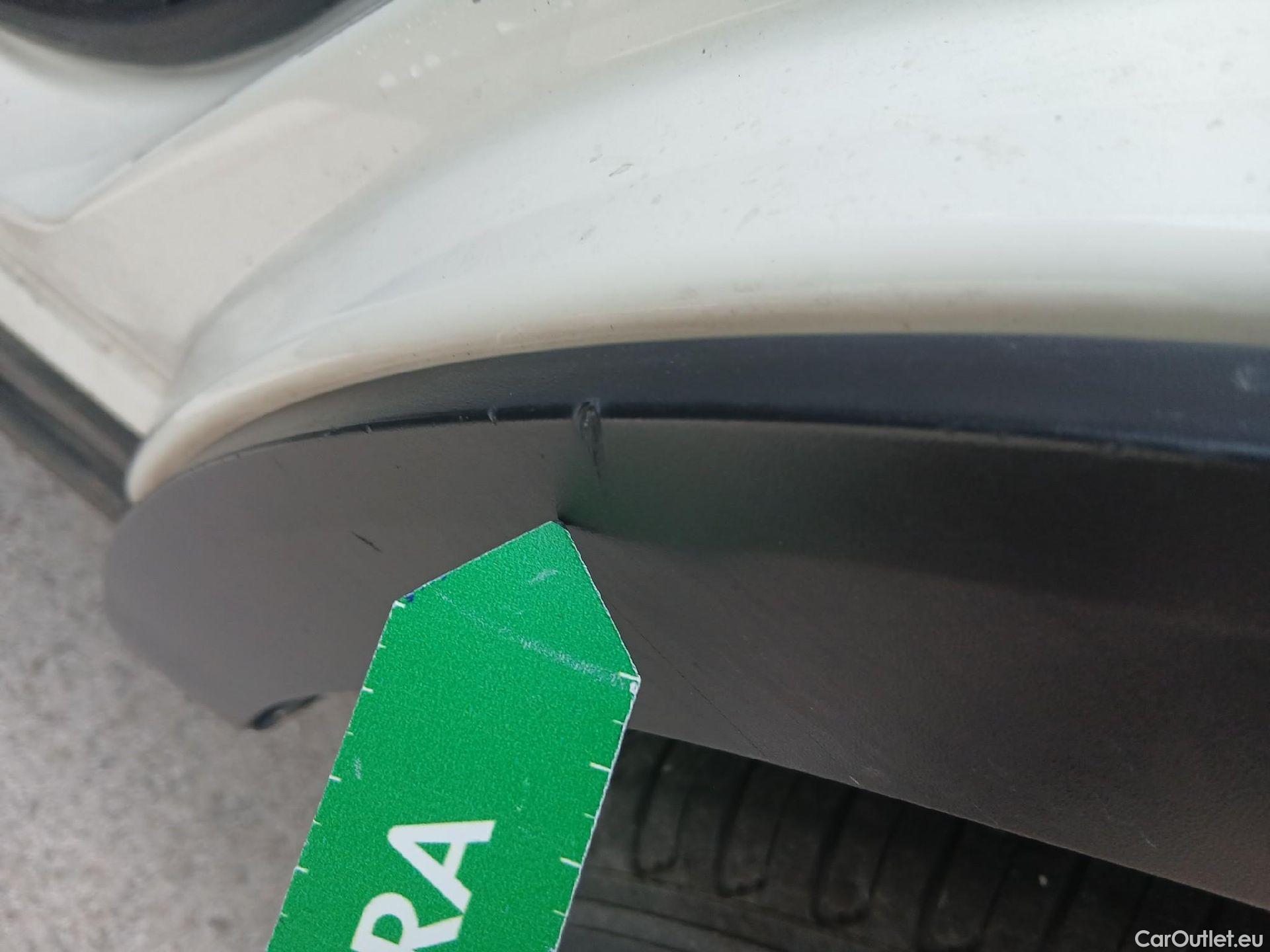  Nissan  Qashqai NISSAN  / 2021 / 5P / todoterreno DIG-T 103kW (140CV) mHEV 4x2 Acenta #17