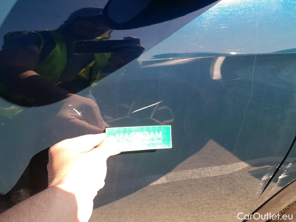  Peugeot  3008 PEUGEOT  / 2020 / 5P / todoterreno 1.5 BlueHDi 96kW (130CV) S&S Allure #5