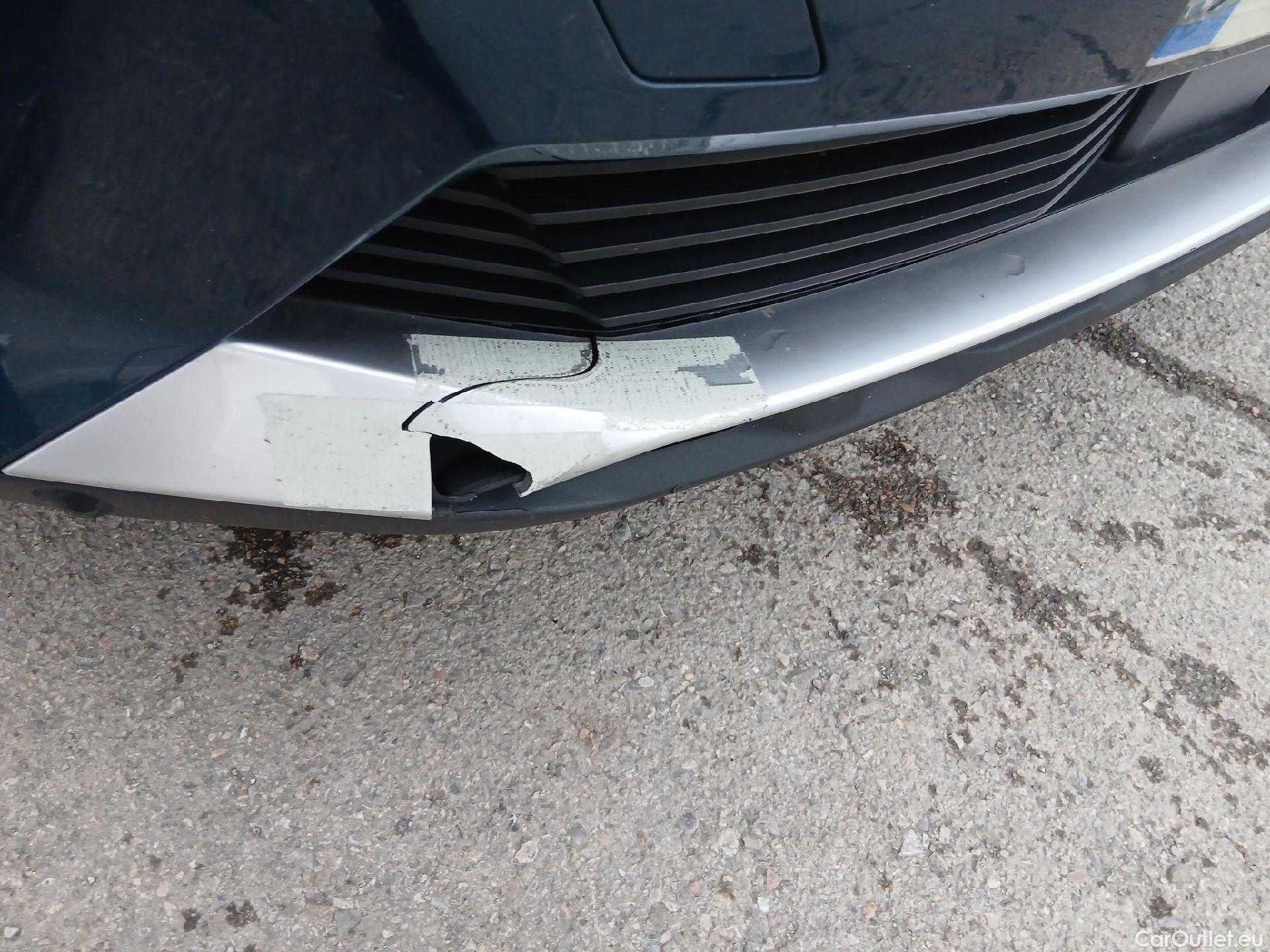  Peugeot  3008 PEUGEOT  / 2020 / 5P / todoterreno 1.5 BlueHDi 96kW (130CV) S&S Allure #5