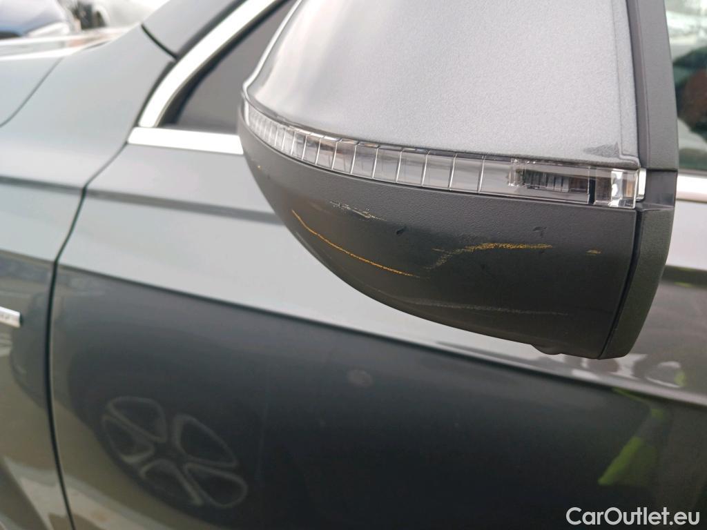  Audi  Q7 AUDI  / 2019 / 5P / todoterreno S line 55 TFSIe 280kW(381CV) quattro tip #6