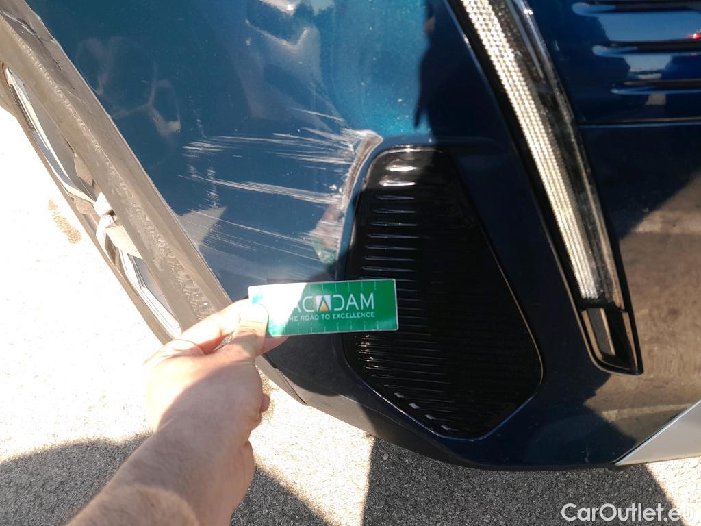  Peugeot  3008 PEUGEOT  / 2020 / 5P / todoterreno 1.5 BlueHDi 96kW (130CV) S&S Allure #41