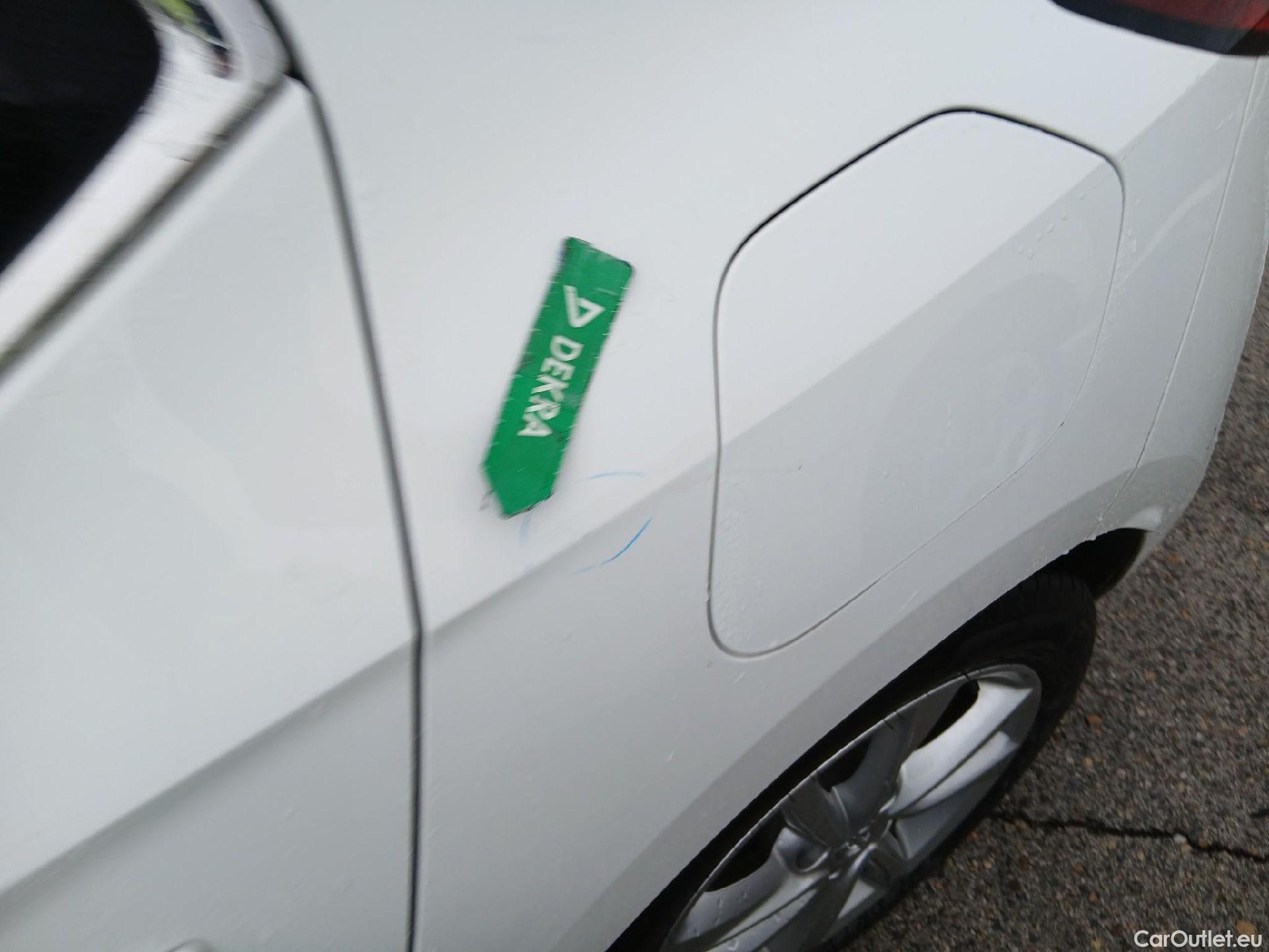  Opel  Corsa OPEL  1.2T XHL 74kW (100CV) Elegance #16