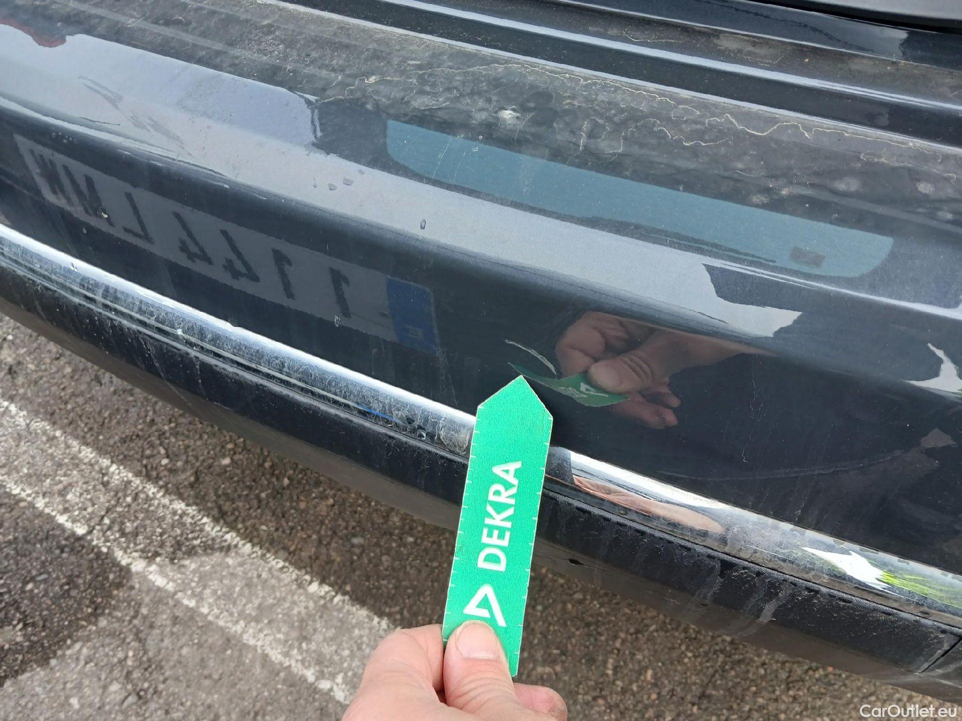  KIA  Sportage KIA  1.6MHEV Drive 100kW(136CV) 4x2(Crist Tintados)(CX) #14