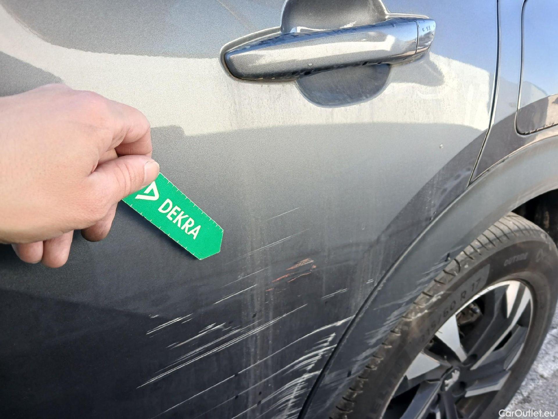  Peugeot  2008 PEUGEOT  / 2019 / 5P / todoterreno Allure Pack Puretech 130 S&S EAT8 (AC2) #20