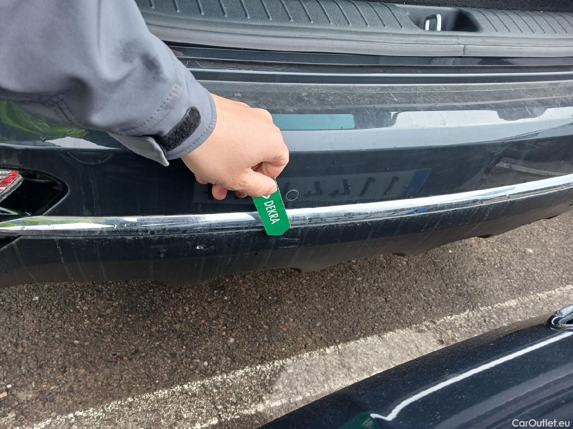  KIA  Sportage KIA  1.6MHEV Drive 100kW(136CV) 4x2(Crist Tintados)(CX) #10