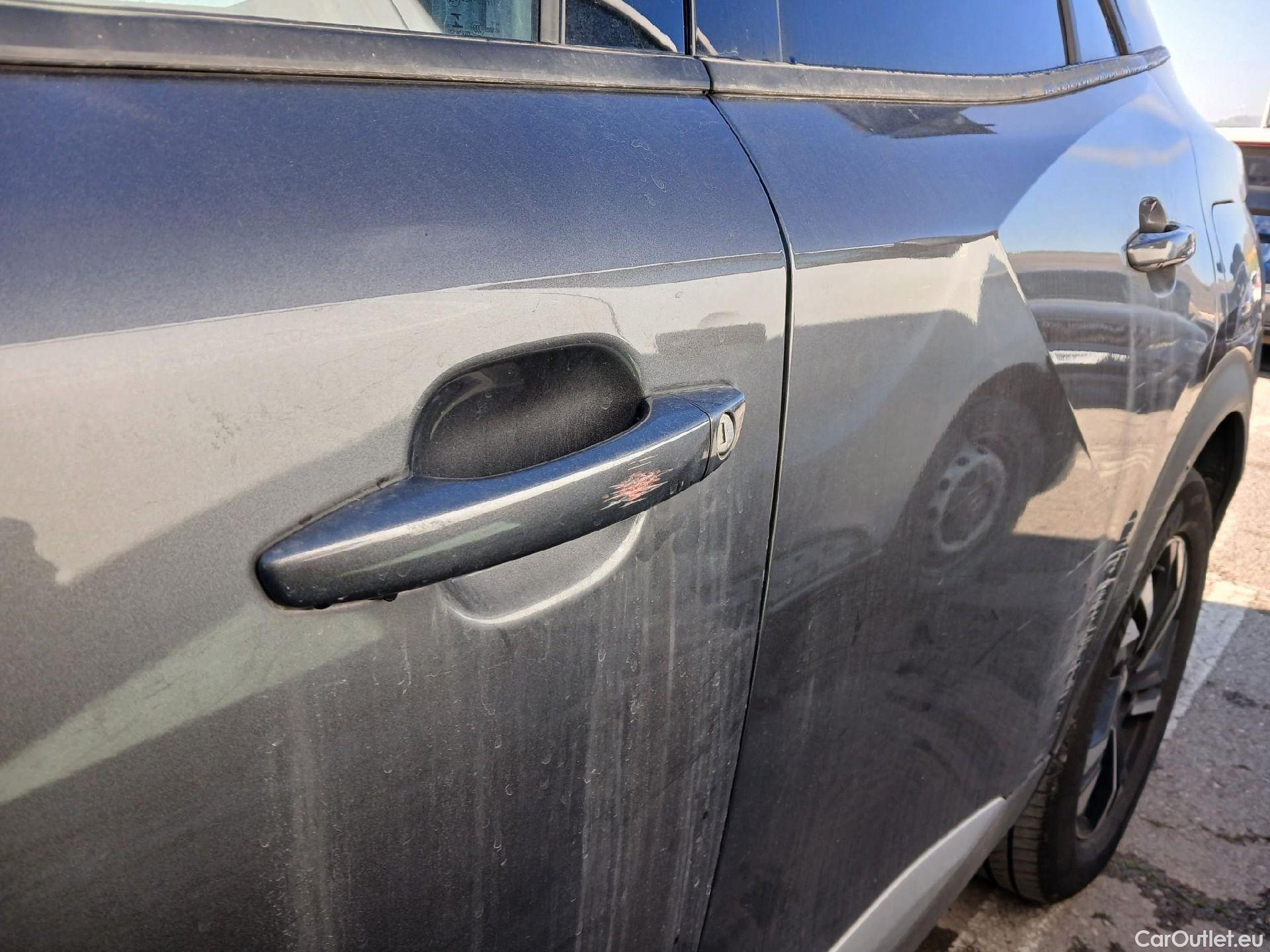  Peugeot  2008 PEUGEOT  / 2019 / 5P / todoterreno Allure Pack Puretech 130 S&S EAT8 (AC2) #14