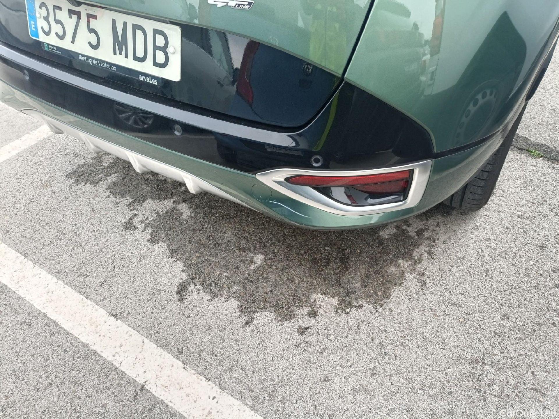  KIA  Sportage KIA  / 2022 / 5P / todoterreno 1.6 CRDi MHEV 136CV GT-line 4X2 DCT #12