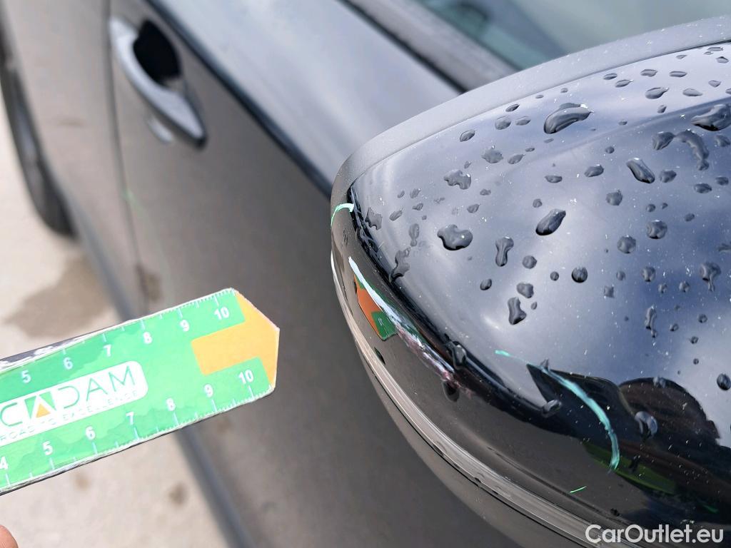  Peugeot  2008 PEUGEOT  / 2019 / 5P / todoterreno Active BlueHDI 81kW (110CV) #45