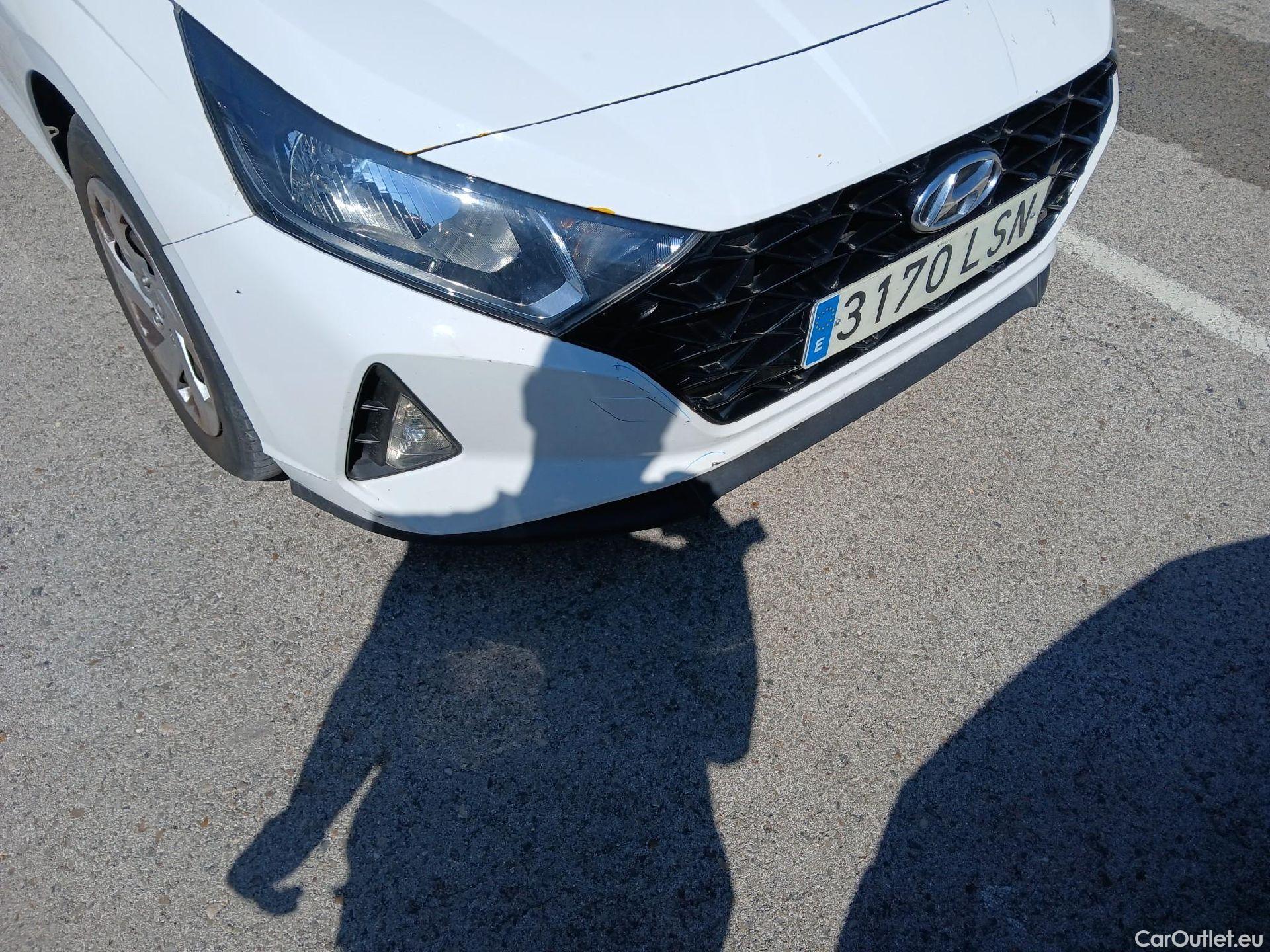  Hyundai  i20 HYUNDAI  / 2020 / 5P / berlina con portón 1.0 TGDI 74kW (100CV) 48V Essence #8