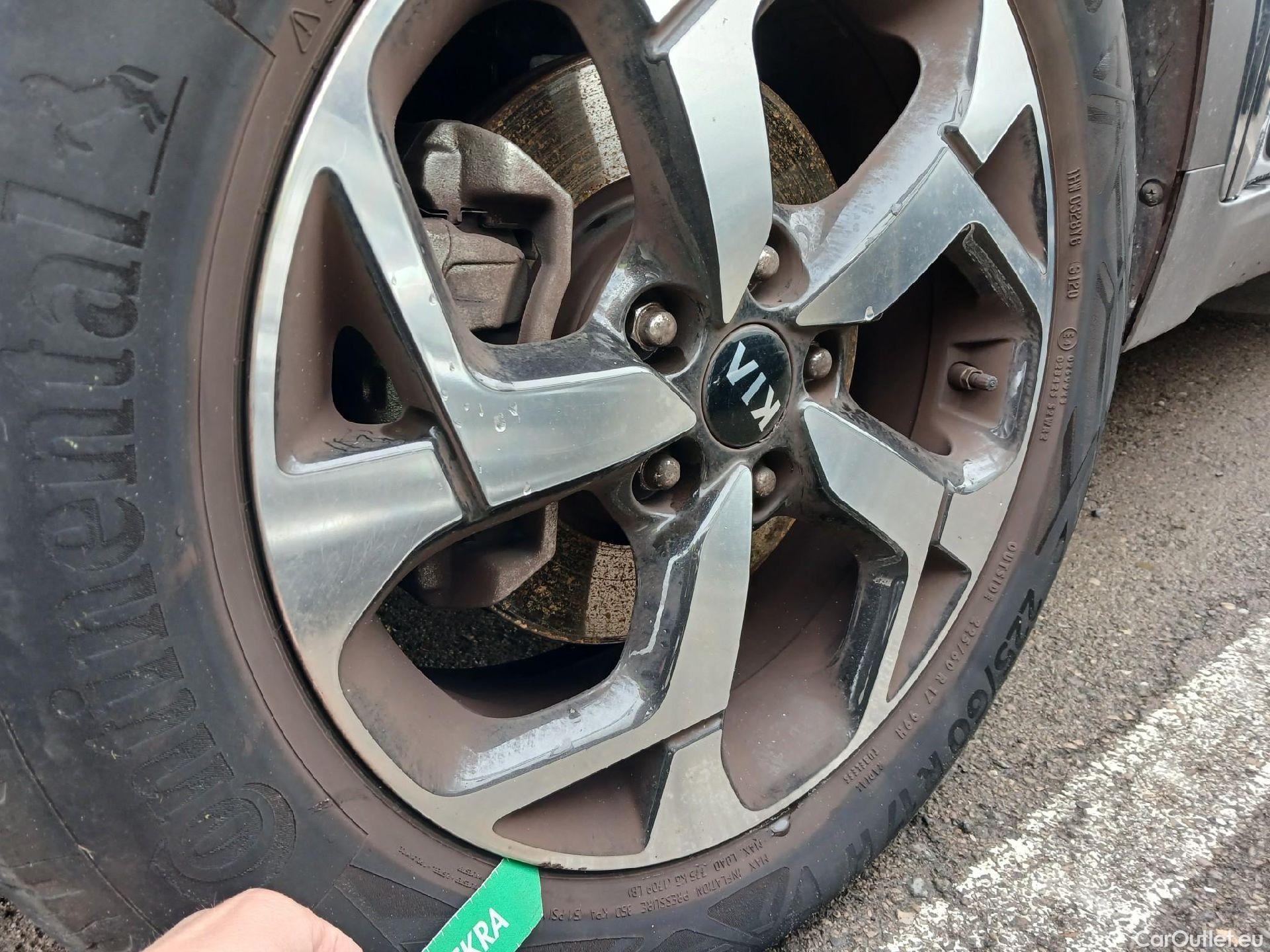  KIA  Sportage KIA  1.6MHEV Drive 100kW(136CV) 4x2(Crist Tintados)(CX) #6