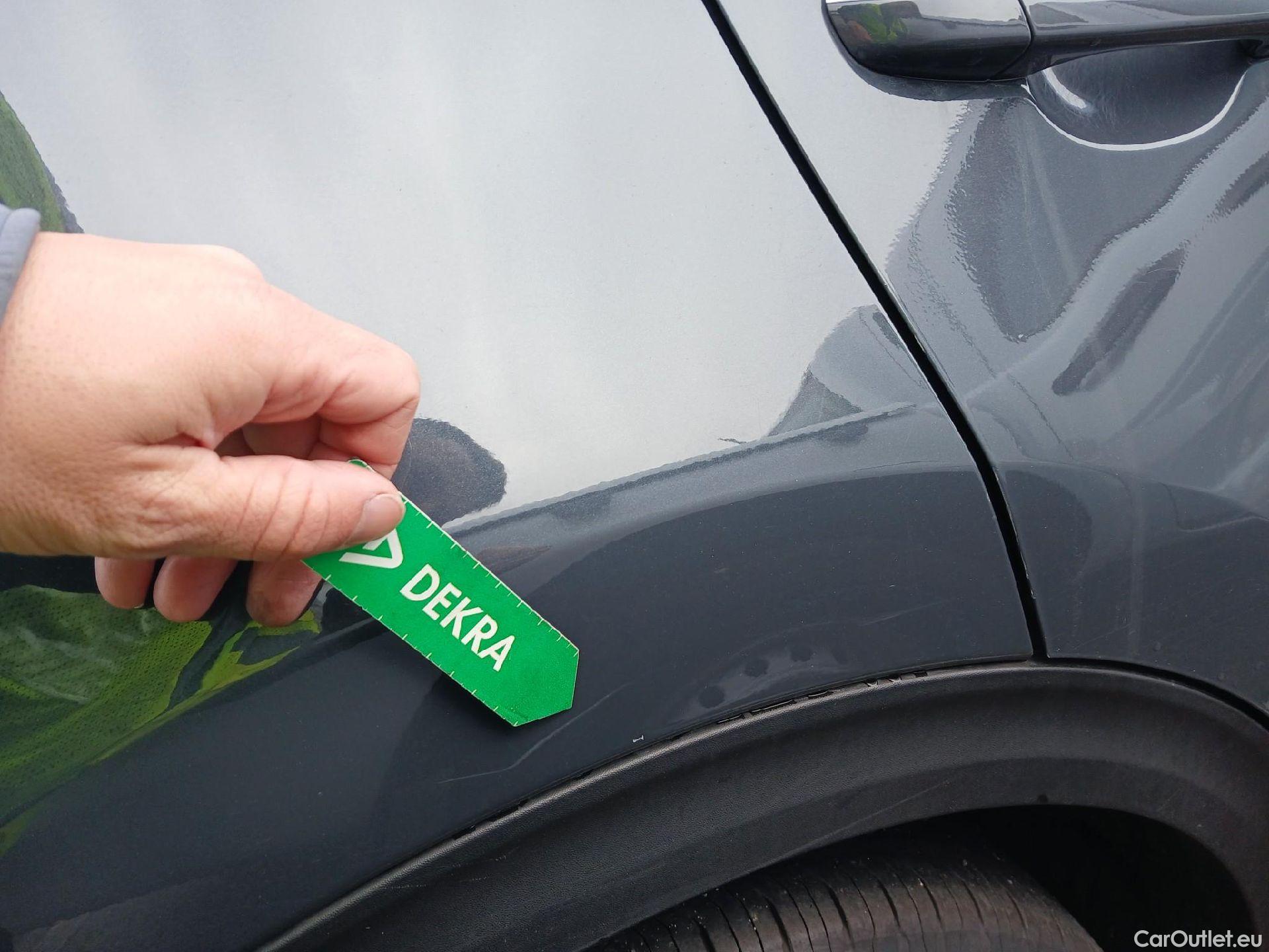  KIA  Sportage KIA  1.6MHEV Drive 100kW(136CV) 4x2(Crist Tintados)(CX) #17