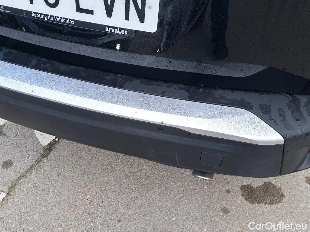  Peugeot  2008 PEUGEOT  / 2019 / 5P / todoterreno Active BlueHDI 81kW (110CV) #50