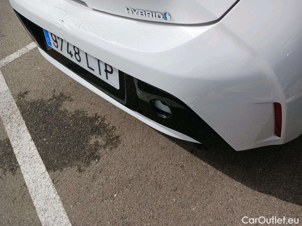  Toyota  Corolla TOYOTA  1.8 125H ACTIVE TECH E-CVT #32