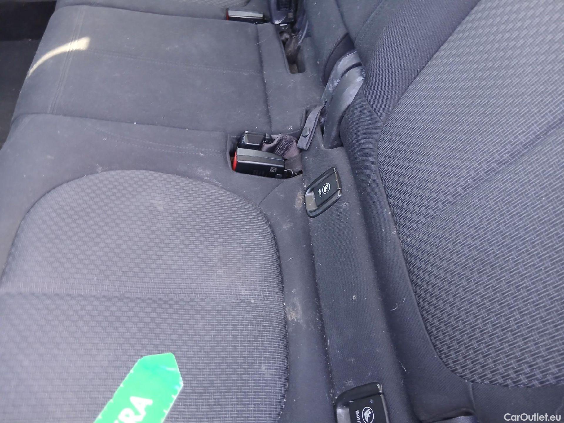  Bmw  Serie 2 BMW  Gran Tourer/2018/5P/monovolumen compacto 218d Business #15