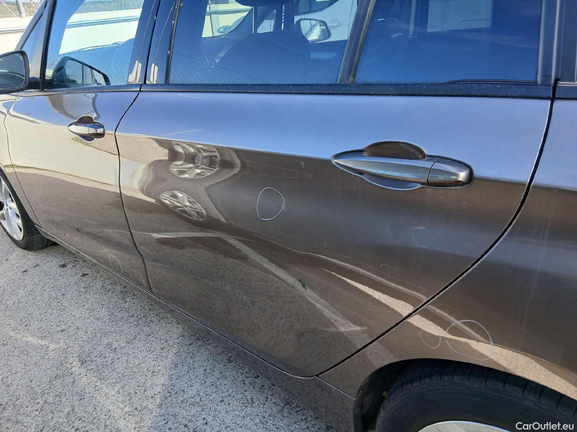  Bmw  Serie 2 BMW  Gran Tourer/2018/5P/monovolumen compacto 218d Business #18