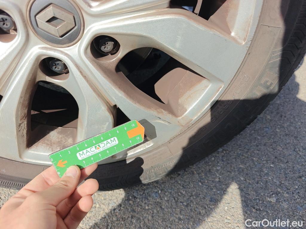  Renault  Megane RENAULT Mégane / 2015 / 5P / berlina con portón Limited Blue dCi 85 kW (115CV) #45