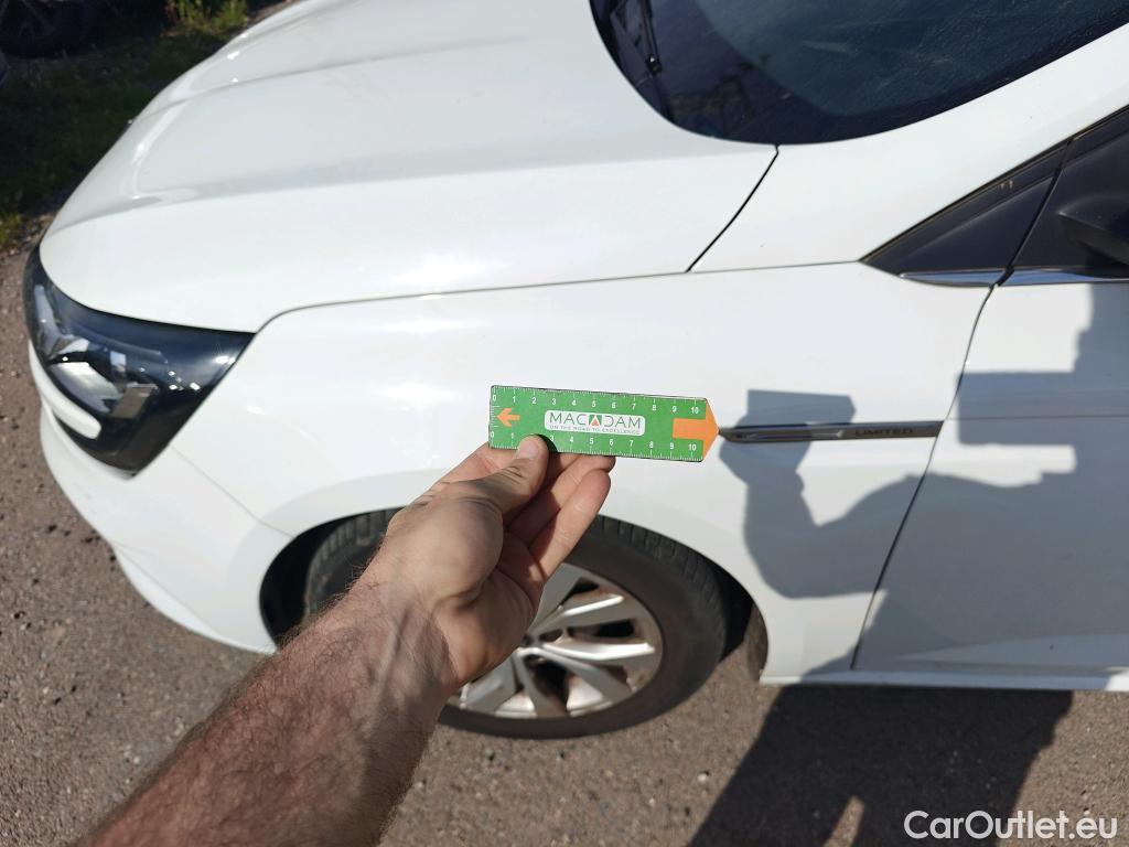  Renault  Megane RENAULT Mégane / 2015 / 5P / berlina con portón Limited Blue dCi 85 kW (115CV) #41