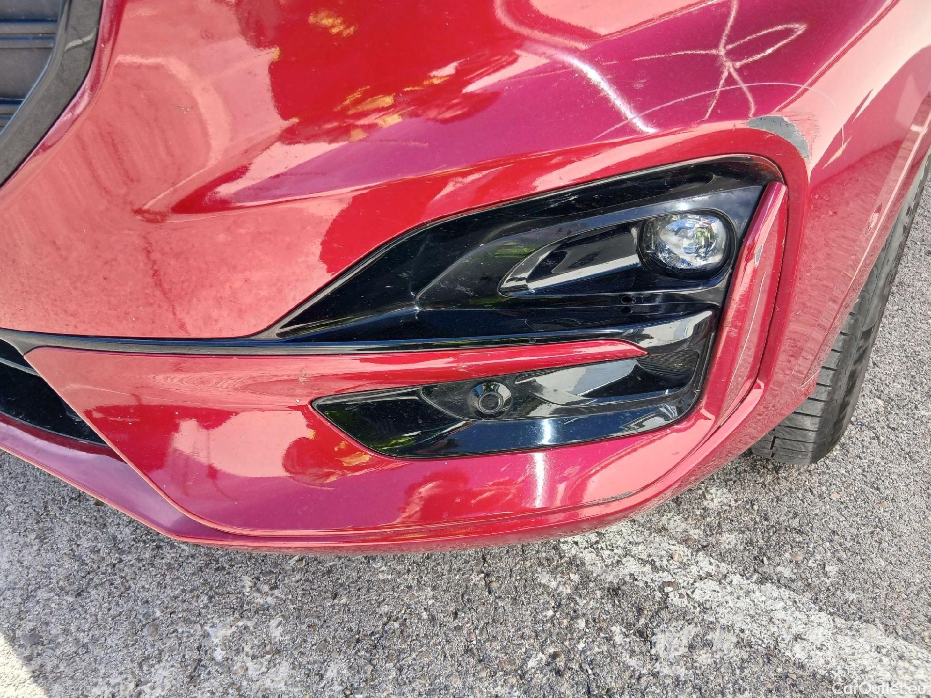  Ford  Kuga FORD  / 2019 / 5P / todoterreno ST-Line X 2.5 Duratec FHEV Auto #8