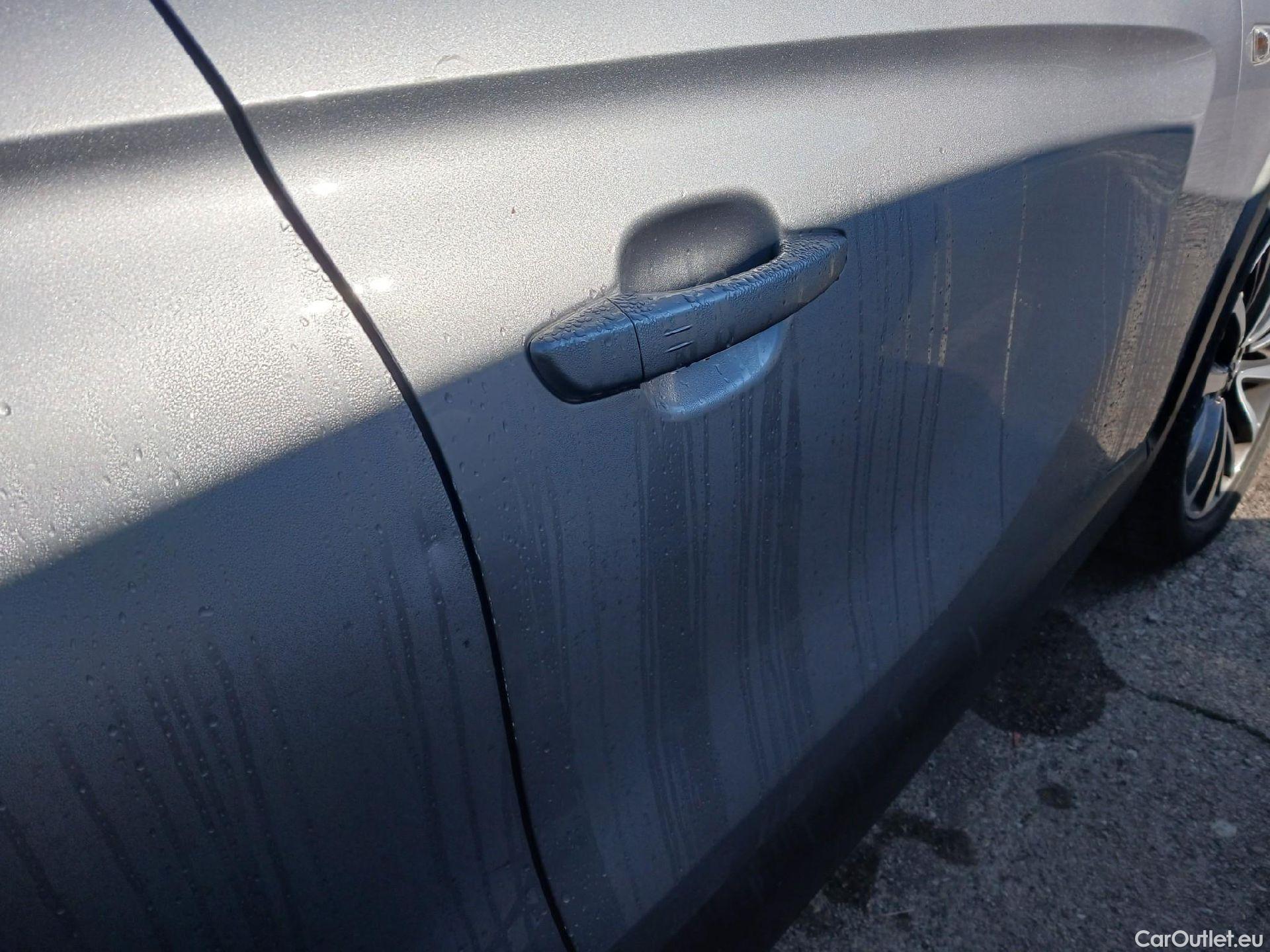  Opel  Crossland OPEL  X / 2017 / 5P / todoterreno 1.2 96kW (130CV) Innovation S/S Auto #20