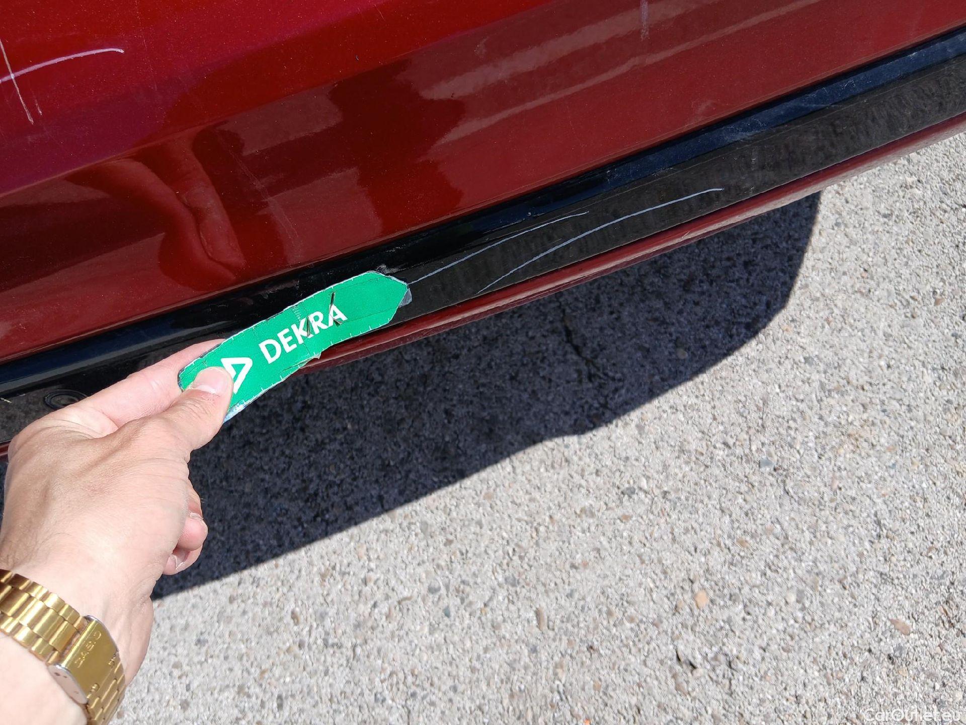  Ford  Kuga FORD  / 2019 / 5P / todoterreno ST-Line X 2.5 Duratec FHEV Auto #39