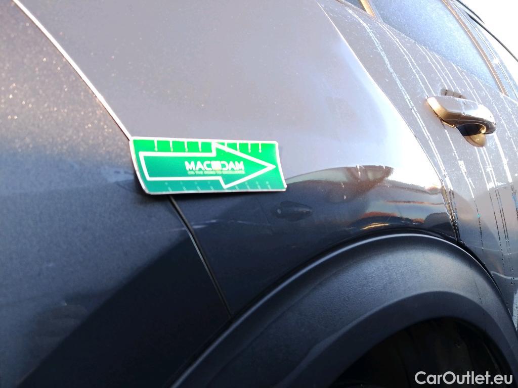  Peugeot  2008 PEUGEOT  / 2019 / 5P / todoterreno Allure Pack BlueHDI 81kW (110CV) (AC) #6