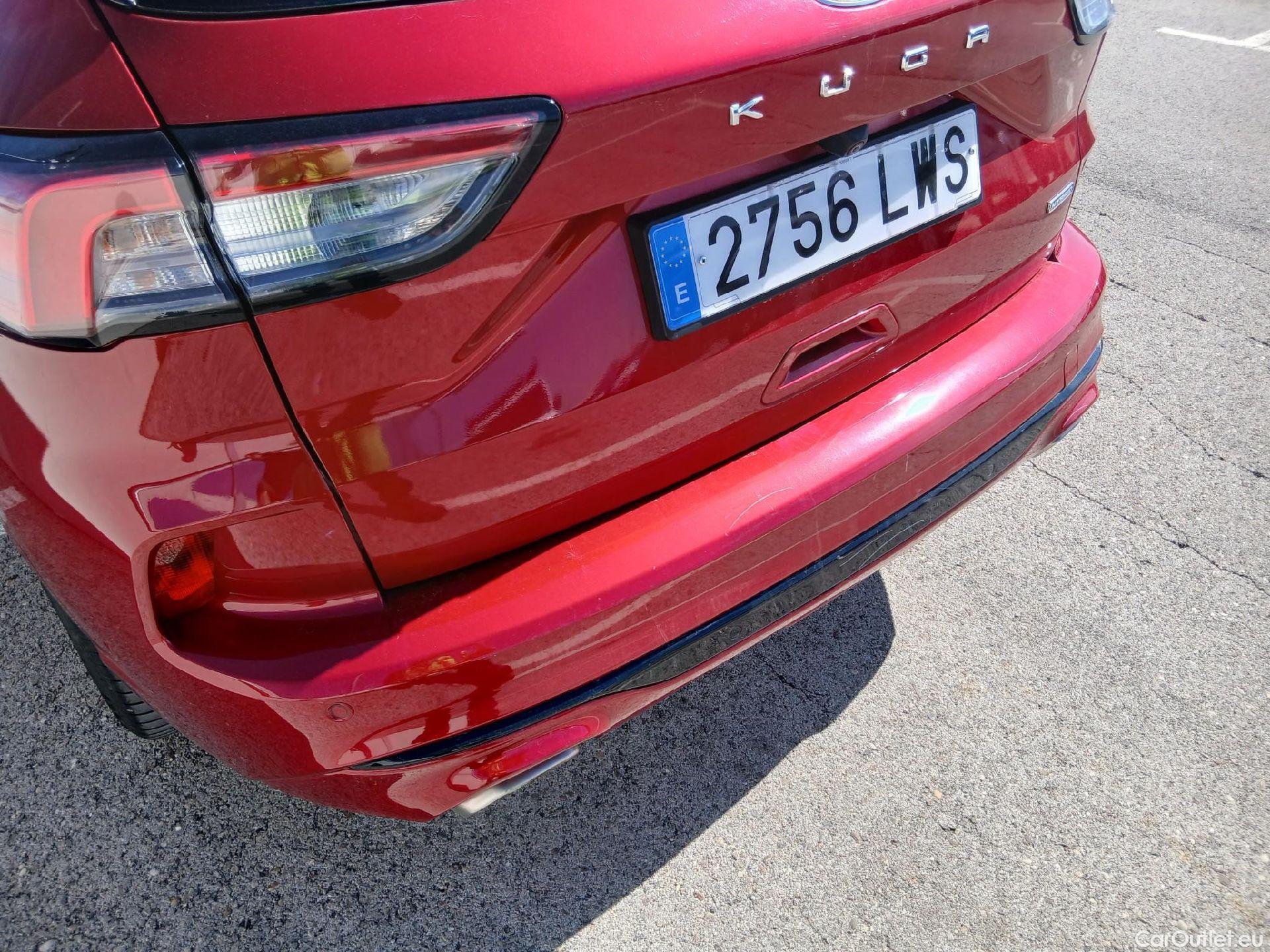  Ford  Kuga FORD  / 2019 / 5P / todoterreno ST-Line X 2.5 Duratec FHEV Auto #37