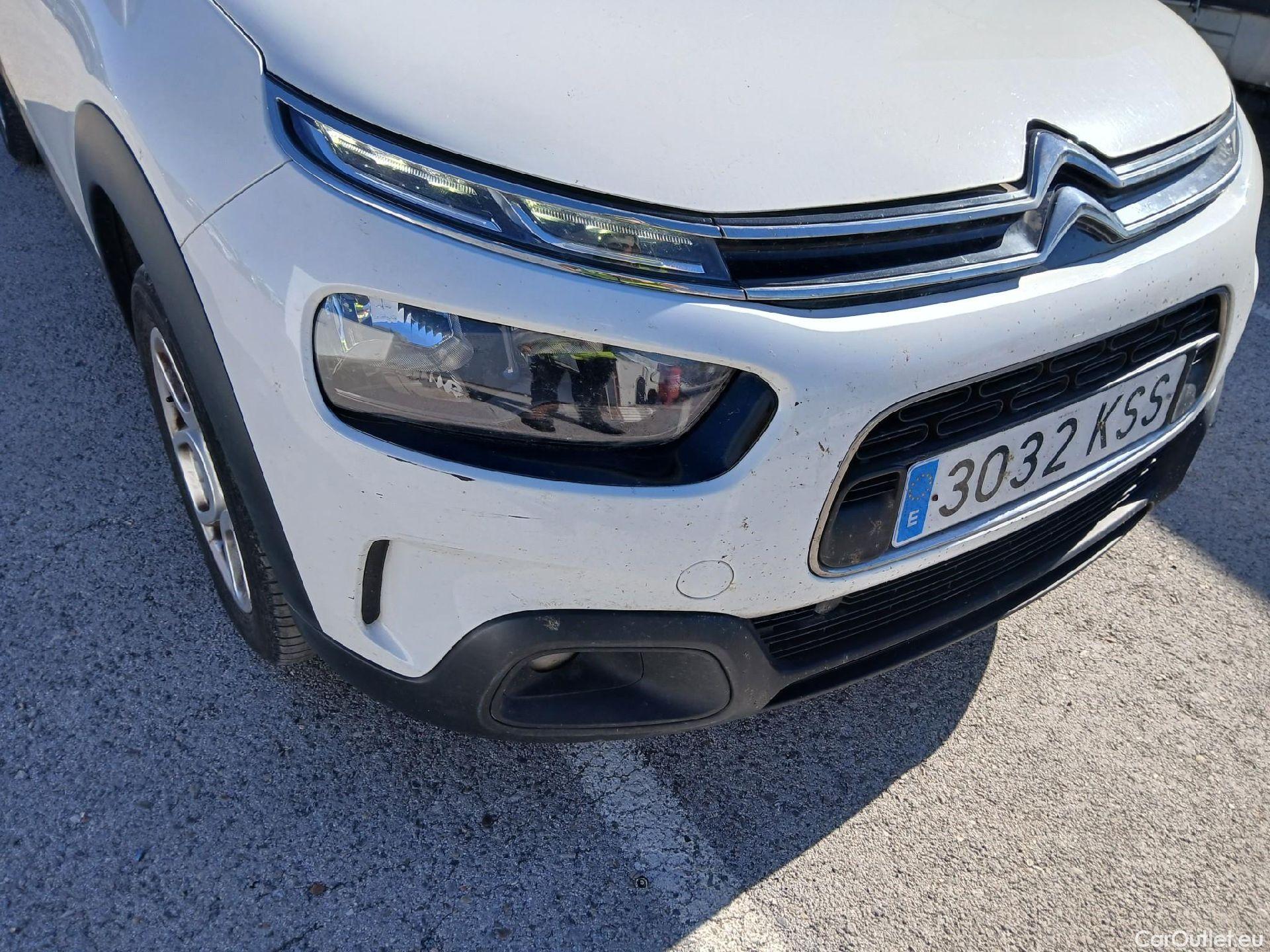  Citroen  C4 Cactus CITROEN  / 2018 / 5P / berlina con portón BlueHDi 73KW (100CV) Feel #4